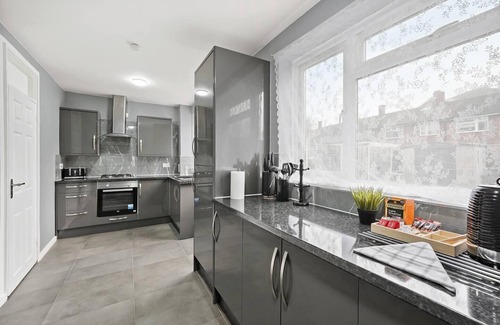 Abbey Wood Maison | Modern 3-Bed House in London close to City Airport