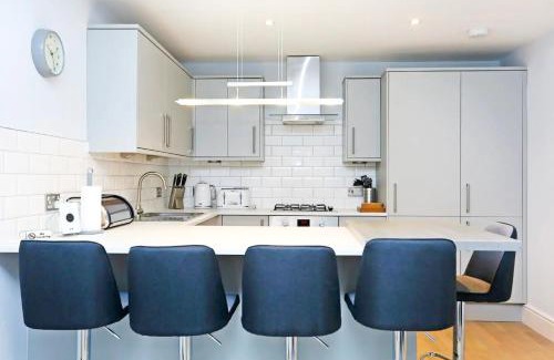 West End Appartement | Modern 3 Bedroom Apartment, West End