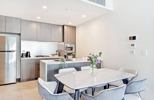 Sydney Olympic Park Appartement | Modern 3B2B apt with stadium view@Olympic park