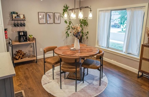 Marston Maison | Modern 3BR Getaway: Backyard Oasis, Chef Kitchen, Offices & 15 min to Red Rocks