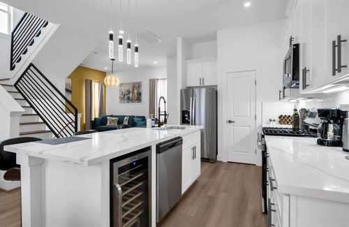 OST - South Union Maison | Modern 3BR Home - Med Center, NRG, Zoo, Downtown