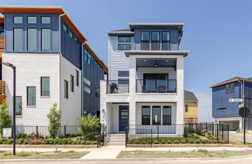 Rowlett Maison | Modern 3br Lake House In Rowlett