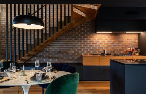 Norman Park Maison | Modern 3BR retreat with Sauna - The Loft