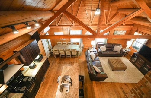Afton Appartement | Modern 4 bd Log Cabin in Afton on 151 Brew/Wine Trail/Hike/Ski