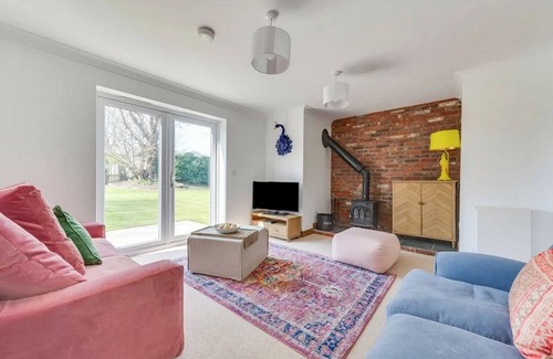 West Runton Maison | Modern 4-Bed Coastal Retreat in West Runton