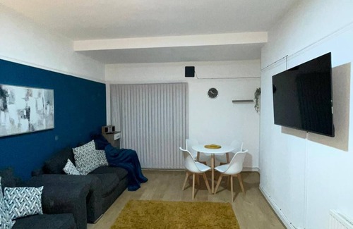 Erdington Maison | Modern 4 Bedroom Home with Superfast Wifi