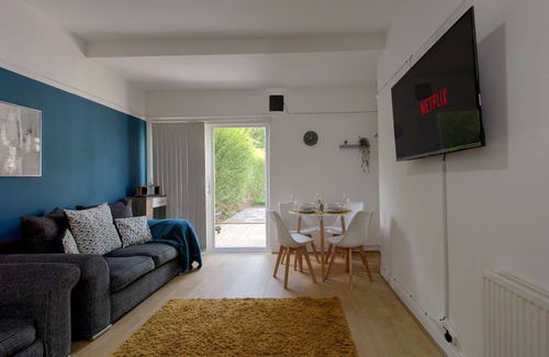 Erdington Maison | Modern 4 Bedroom Home with Superfast Wifi