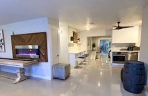 Lighthouse Point Maison | Modern 4-BR Oasis with Private Pool, Near Beach in Lighthouse Point