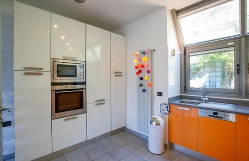 Suna Villa | Modernes 5½-zimmer-reiheneckhaus mit Sauna, Garten und Gigantischer Seesicht