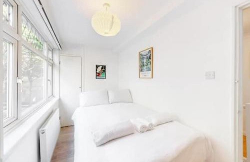 Islington Maison | Modern 4BR Kings Cross - Patio & Balcony