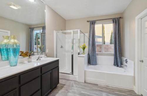 Palmdale Maison | Modern 4BR Oasis, Fireplace, Patio & Spacious Family Room