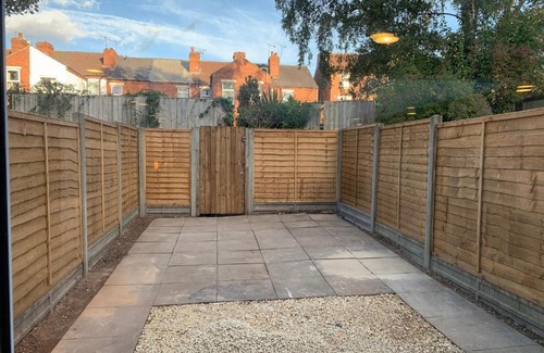 Coventry Maison | Modern 5 bedroom all en-suite house in Coventry