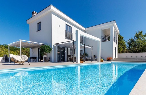 Kanfanar Cabine | Villa moderne 5* avec piscine privée dans un cadre idyllique