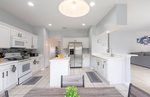 West Haven Maison | Modern 5BR Family Home w/ Private Pool Near Disney