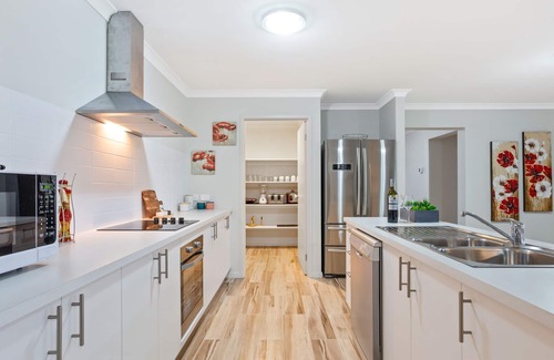 Bulla Maison | Bulla Lodge by Melb Airport - Offre spéciale printemps "4 nuits pour le prix de 3" **