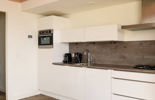 Echtenerbrug Cabine | Modern 6-person beach lodge