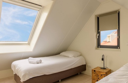 Echtenerbrug Cabine | Modern 6-person beach lodge