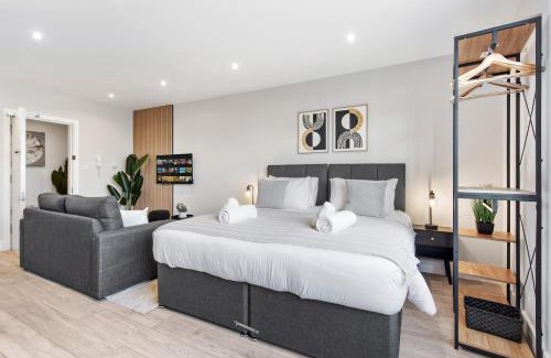 Southgate Green Appartement | Modern AC Studio, 20min to Central London