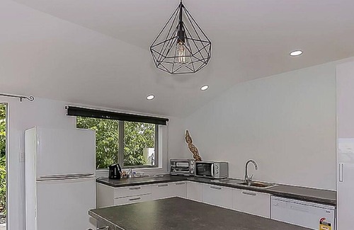Omokoroa Appartement | HÉBERGEMENT MODERNE DANS UN ENDROIT FABULEUX!