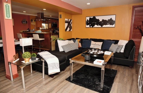 Bellwood Copropriété | Modern Airport Oasis -Minutes from O'Hare Airport and Downtown Chicago