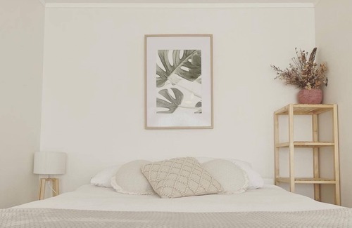 Papamoa Beach Appartement | Modern, airy & cozy oasis - Pāpāmoa Beach Studio