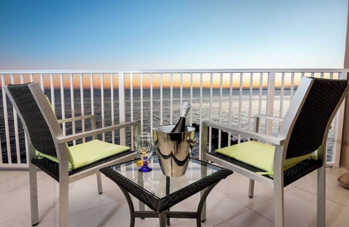 Key Colony Beach Copropriété | Modern and Bright Remodeled Oceanfront 2bedroom Condo