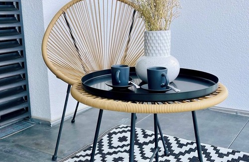 Lage Appartement | Modern and bright apartment with balcony and carport
