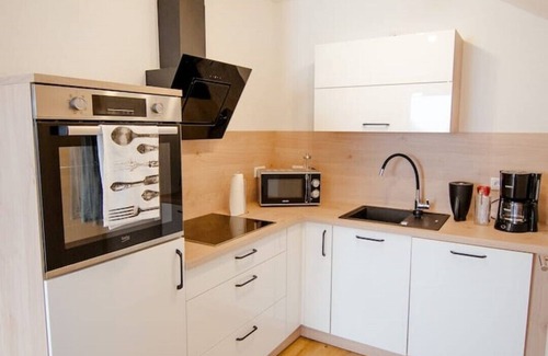 Voehl Appartement | Modern and bright vacation apartment with Hutewald view