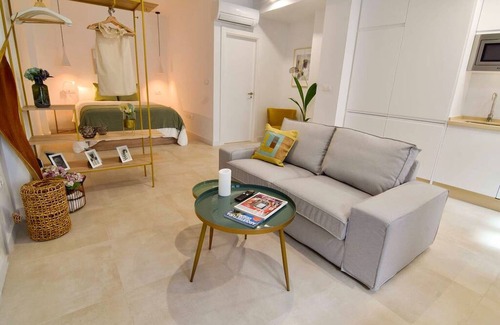 El Molinillo Appartement | Lovely studio in Malaga center by Sharing Co.