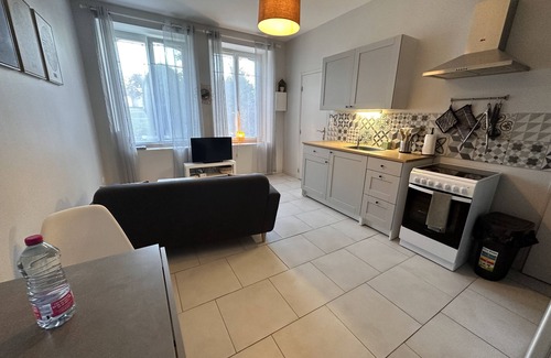 Contrexeville Appartement | Meublé moderne et confortable à Contrexéville dans un écrin de verdure