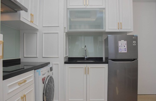 Cikini Appartement | Modern And Comfy 2Br At Menteng Park Apartment
