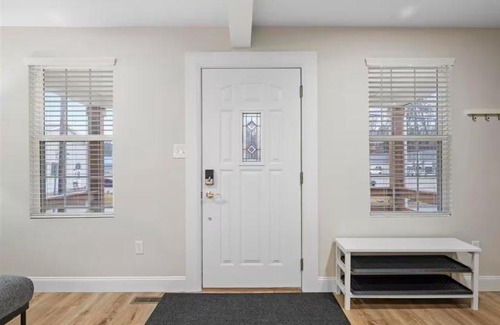 Bakerstown Maison | Modern and Cozy 3BD Home in Gibsonia-Pittsburgh