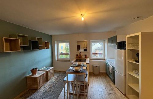 Condrieu Appartement | Modern and old T2