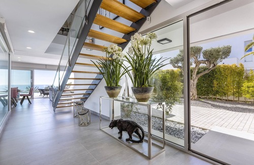 La Sabatera Villa | Villa moderne et romantique à Moraira, Costa Blanca, Espagne avec piscine privée pour 4 personnes