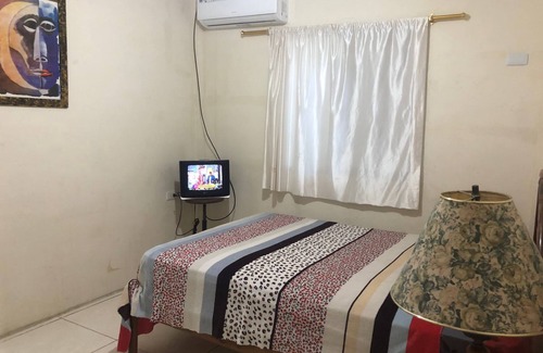 Santa Elena Appartement | MODERN AND SECURE FURNISHED SUITE