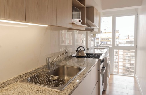 Pampas Appartement | Modern and Spacious Apartment in a central location, Steps from the Sea