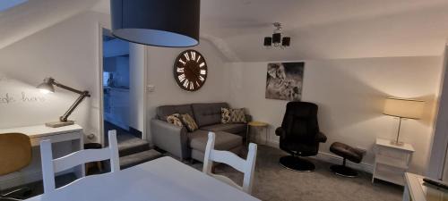 Llangollen Appartement | Modern and spacious 2 bedroom apartment with free parking