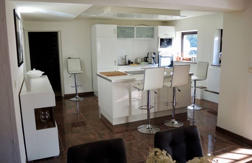 Nienhagen Appartement | Appartement moderne et spacieux dans la station balnéaire de Nienhagen