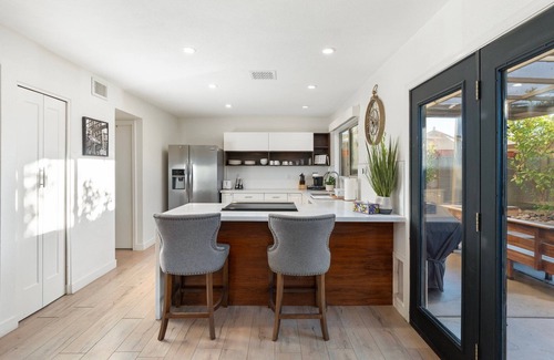 South Scottsdale Maison | Modern and Spacious 3 Bdrm Scottsdale Townhouse!