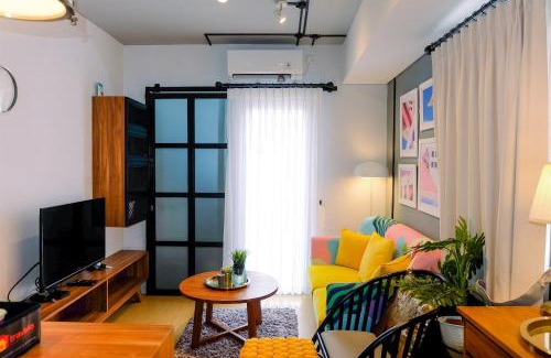 Cipulir Appartement | Modern and Stylish 2BR Pakubuwono Terrace Apartment By Travelio