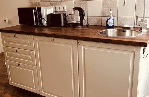 Rhodt unter Rietburg Appartement | Modern apartment in a renovated 18th century historic landmark