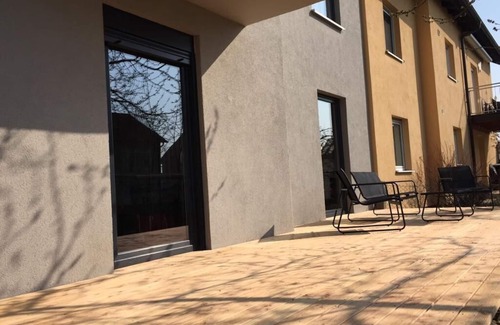 Sulzbach-Rosenberg Appartement | Appartement moderne avec terrasse et jardin - jusqu'à 6 personnes