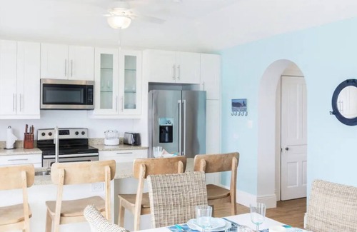St. George's Appartement | Modern Apartment St.Georges Bermuda