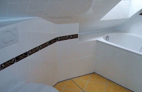 Wendorf Appartement | Modern Apartment with Garden, Terrace, Barbecue and Heating