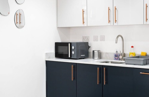 Havering Appartement | Modern Apartment in Romford near Elizabeth Line*2