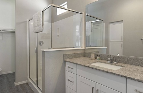 Litchfield Park Appartement | Modern Apartment in Prime Location (ID8464X51)