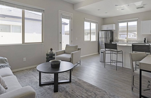 Litchfield Park Appartement | Modern Apartment in Prime Location (ID7657X12)
