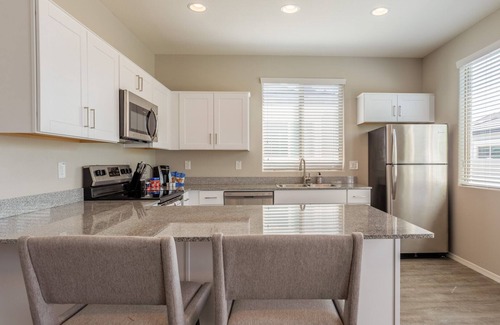 Litchfield Park Appartement | Modern Apartment in Prime Location (ID6533X33)