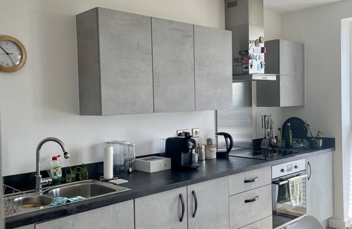 South Hornchurch Appartement | Modern Apartment All Amenities Greater London