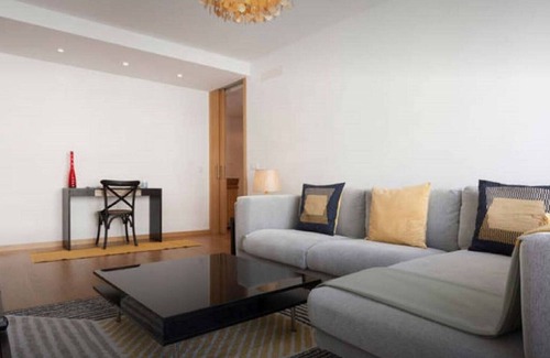 Sacavem Appartement | Appartement moderne pour famille et groupe d'amis